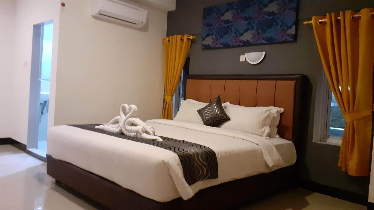 New Gentala Hotel Μεντάν Εξωτερικό φωτογραφία