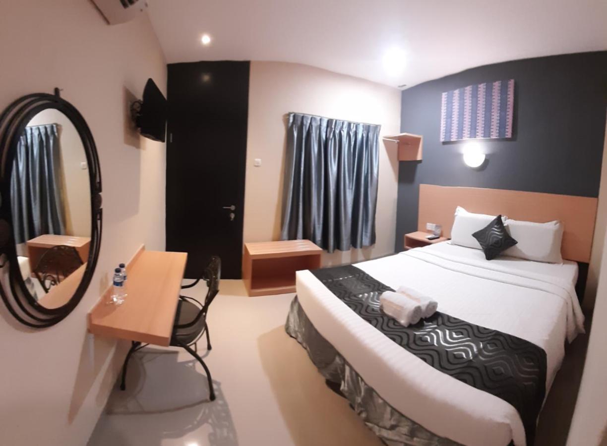 New Gentala Hotel Μεντάν Εξωτερικό φωτογραφία